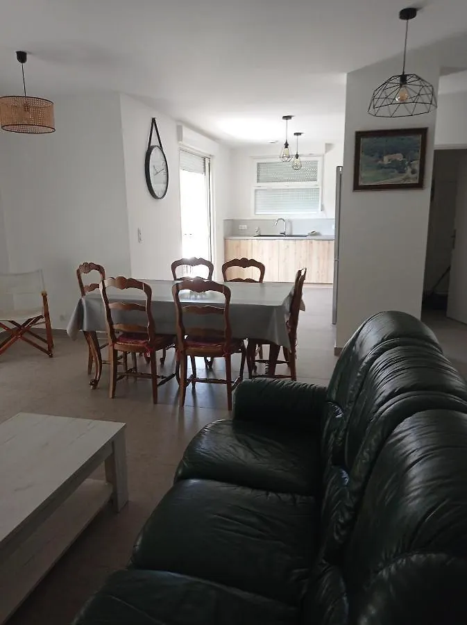Holiday home La Maison De Papou La Vigne A Nans Les Pins 83860