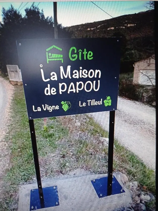 La Maison De Papou La Vigne A Nans Les Pins 83860 0*, ナン・レ・パン フランス